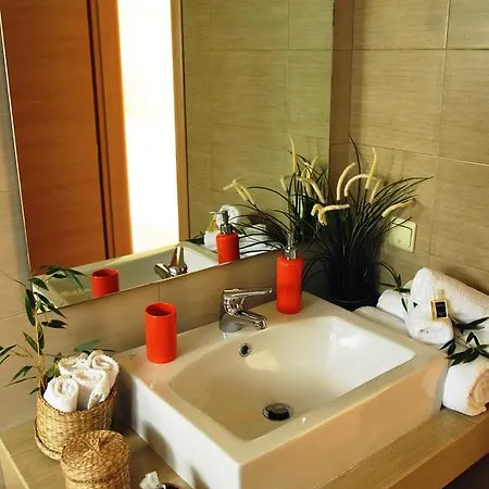 Bamboo Vacation House *